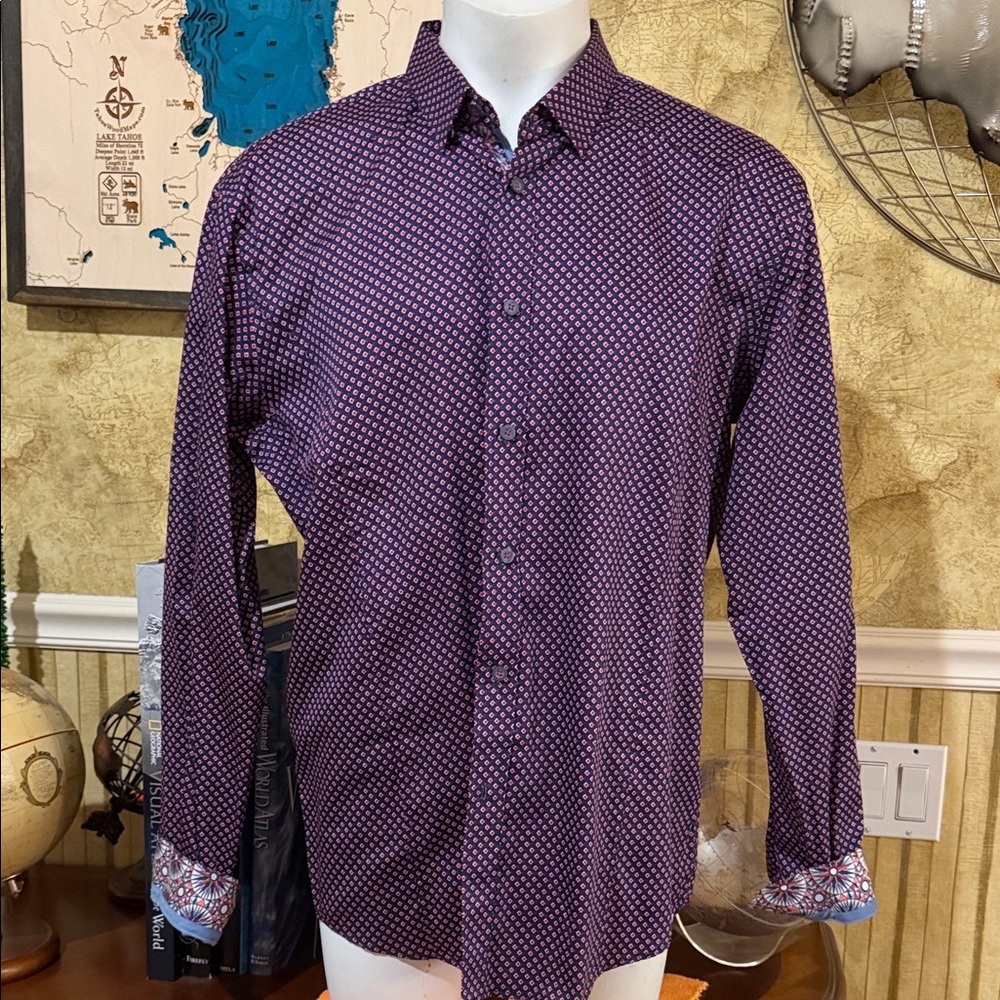Eight X. Men's Purple Patterned Button down Shirt. 3XL Slim fit. Nearly new.